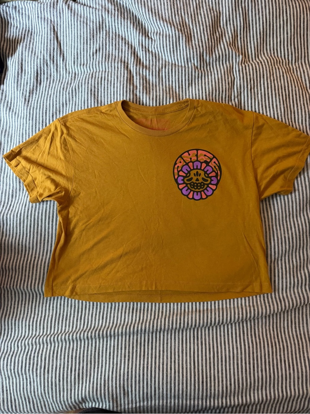 Women's Mustard Short Sleeve Graphic Crop Top